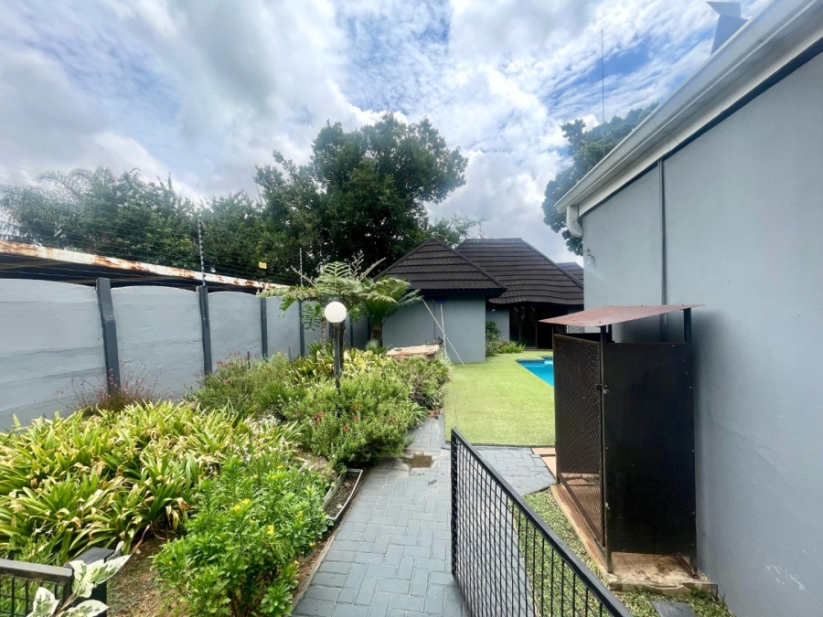 3 Bedroom Property for Sale in Protea Park North West